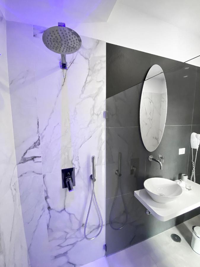 Aurora Luxury Rooms Neapel Exterior foto